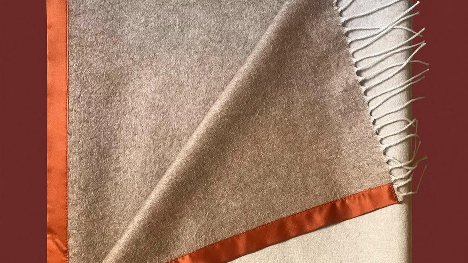 Coperta Piacenza di Midsummer Milano