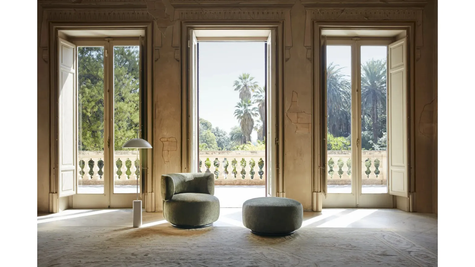 Pouf K-Waiting in tessuto di Kartell