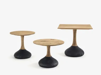 Tavolini Decant Small Table Round and Squared con top in legno massello a liste incollate, basamento realizzato da gamba centrale nella stessa essenza del top e piantana in legno di cedro vulcano di Riva1920