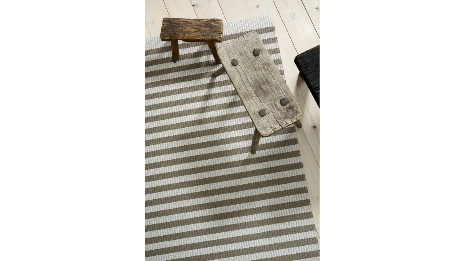 Tappeto Stripe di Woodnotes