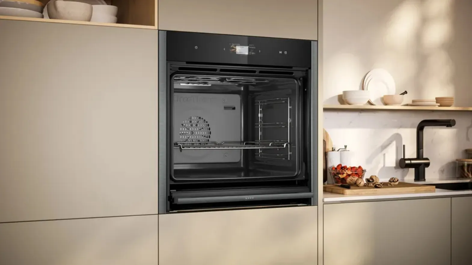 Forno da incasso a vapore N90 S&H di NEFF