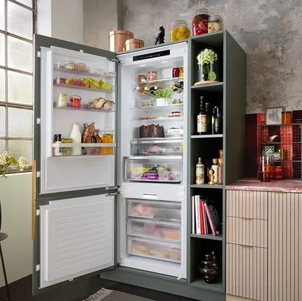 Frigorifero combinato da incasso N 70 di NEFF
