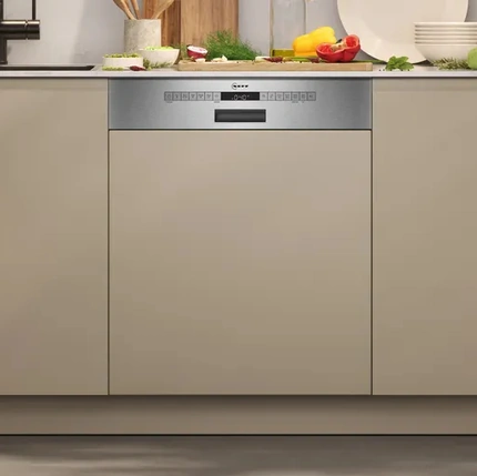 Lavastoviglie da incasso con frontalino di NEFF