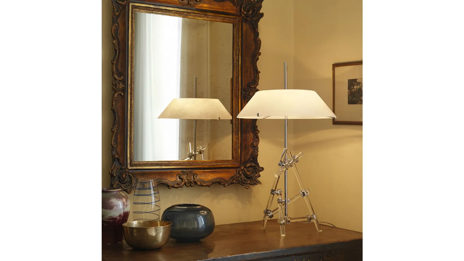 Lampada con struttura in tubi di vetro di Fontana Arte