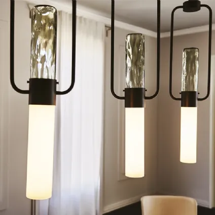 Lampada a sospensione in ferro brunito con paralume in vetro Bamboo di Cattelan Italia