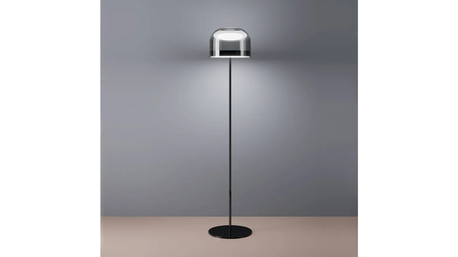 Lampada con paralume in vetro di Fontana Arte