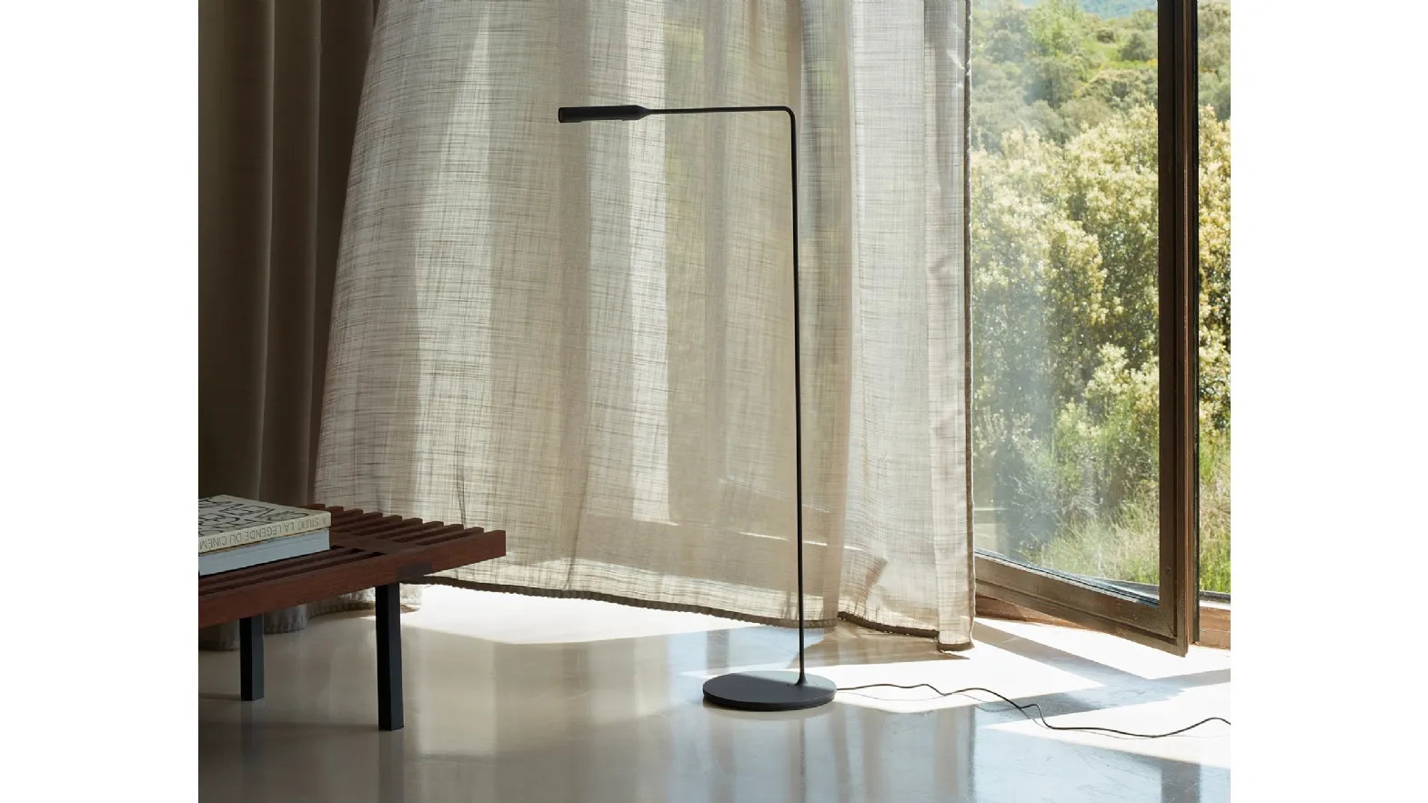 Lampada da terra Flo Floor di Lumina
