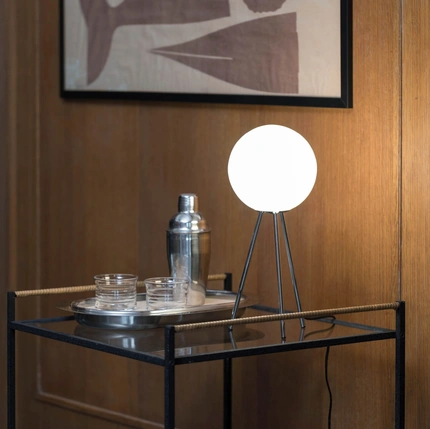 Lampada da tavolo Signorina in vetro soffiato con treppiede in metallo di Fontana Arte