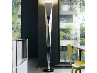 Lampada da terra design di Fontana Arte