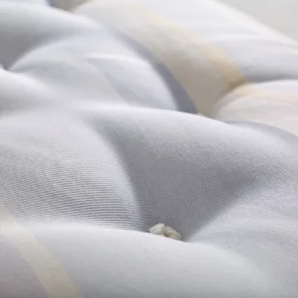 Materasso Mattress 01 imbottito con Lana e Cotone di J-Marshall
