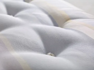 Materasso Mattress 02 imbottito con Lana, Tencel, Bamboo, Alpaca e Cotone di J-Marshall
