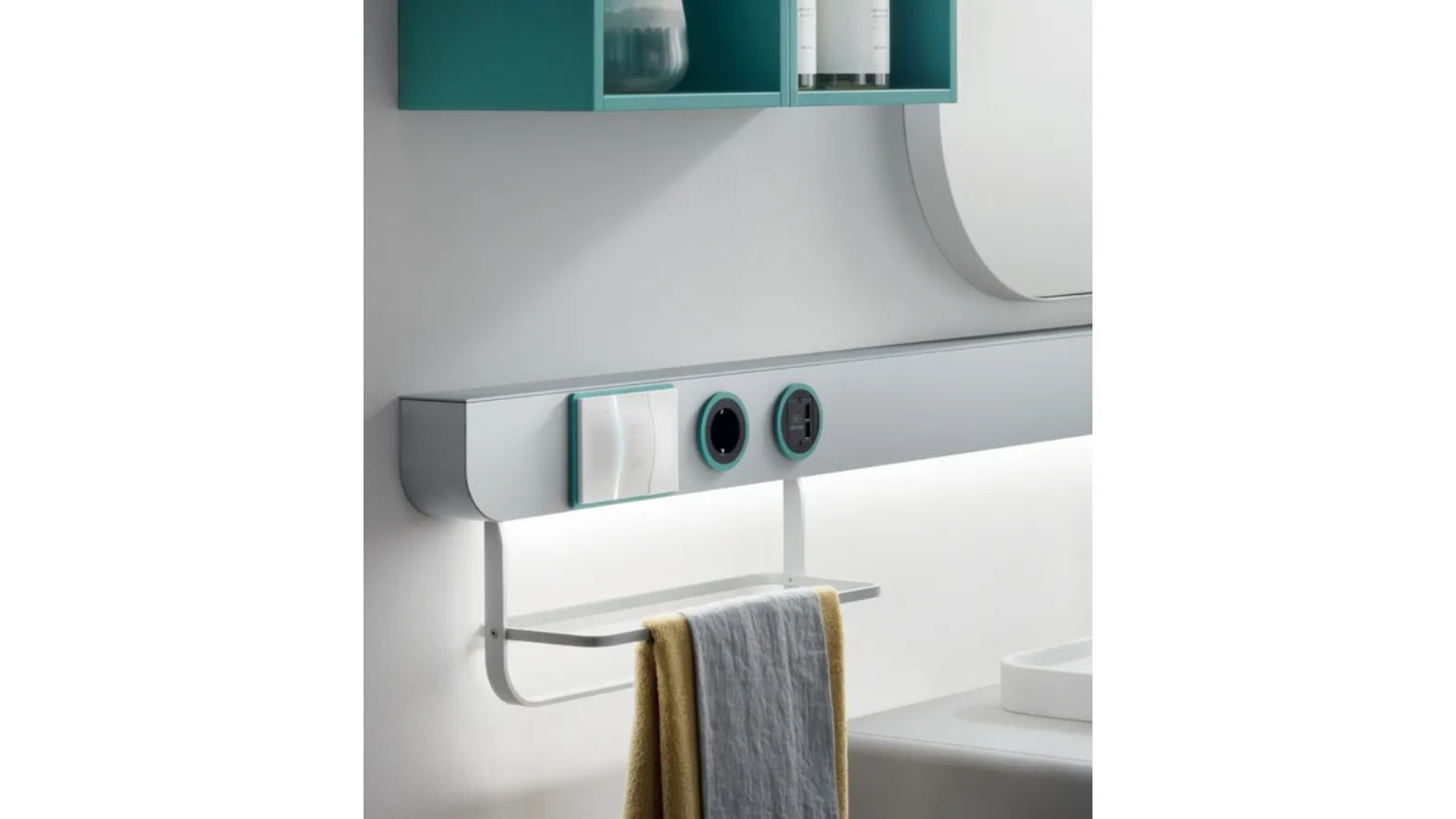 Accessorio da Bagno Dandy Plus Task Bar Alluminio di Scavolini Bathrooms