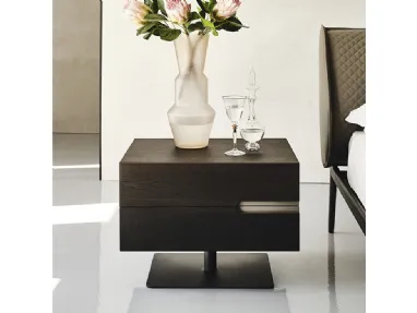Comodino in legno con base in metallo Ciro di Cattelan Italia