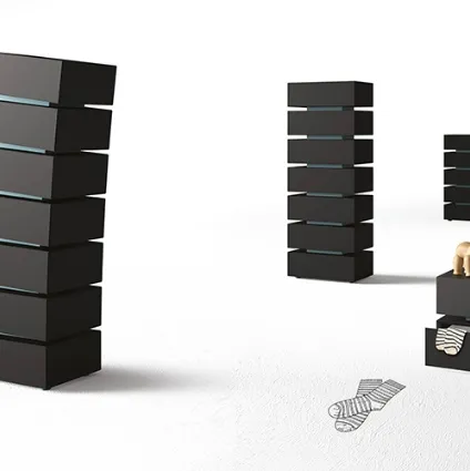 Comodino e Cassettiera NYC & Pisa in legno laccato di Minotti Italia