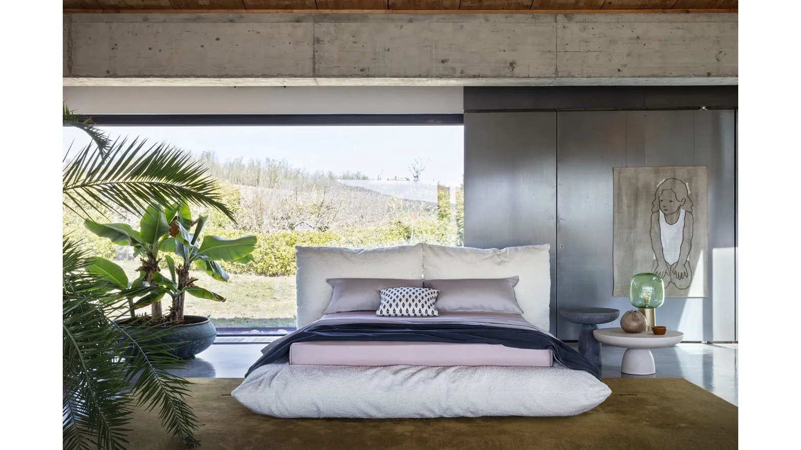 Letto in tessuto imbottito Alba di Mogg