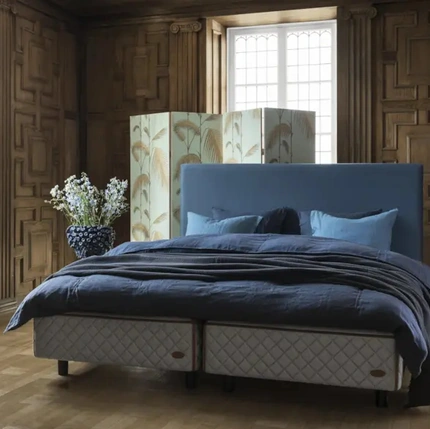Letto con testiera Astoria di Duxiana