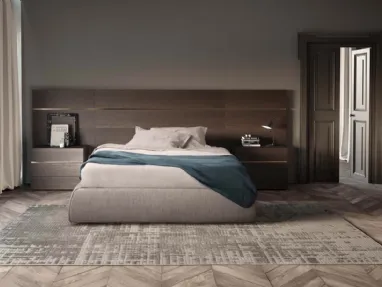 Letto matrimoniale sommier in tessuto con Boiserie in legno di Pianca