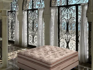 Letto sommier Flora di Midsummer Milano