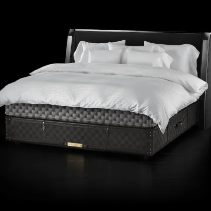 Letto in tessuto con testiera Grand Vividus Phantom Charcoal di Hastens