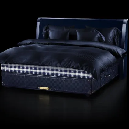 Letto in tessuto con testiera Grand Vividus Traditional Blue di Hastens