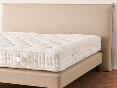 Letto imbottito Langley di Vispring