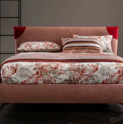 Letto in tessuto con testiera Soul Licony di Altrenotti