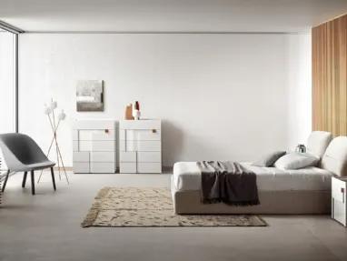 Letto in tessuto imbottito con testiera Vintage di Pianca