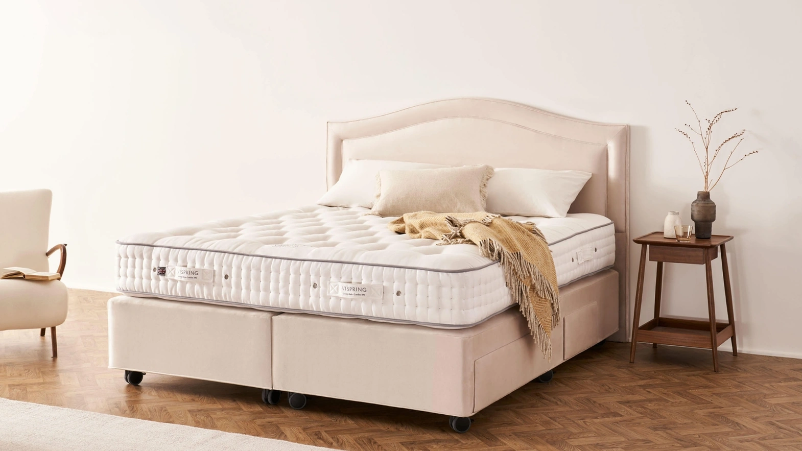Letto in pelle Artemis di Vispring