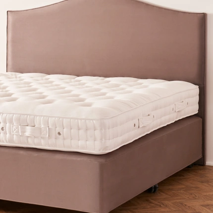 Letto in pelle Iris di Vispring