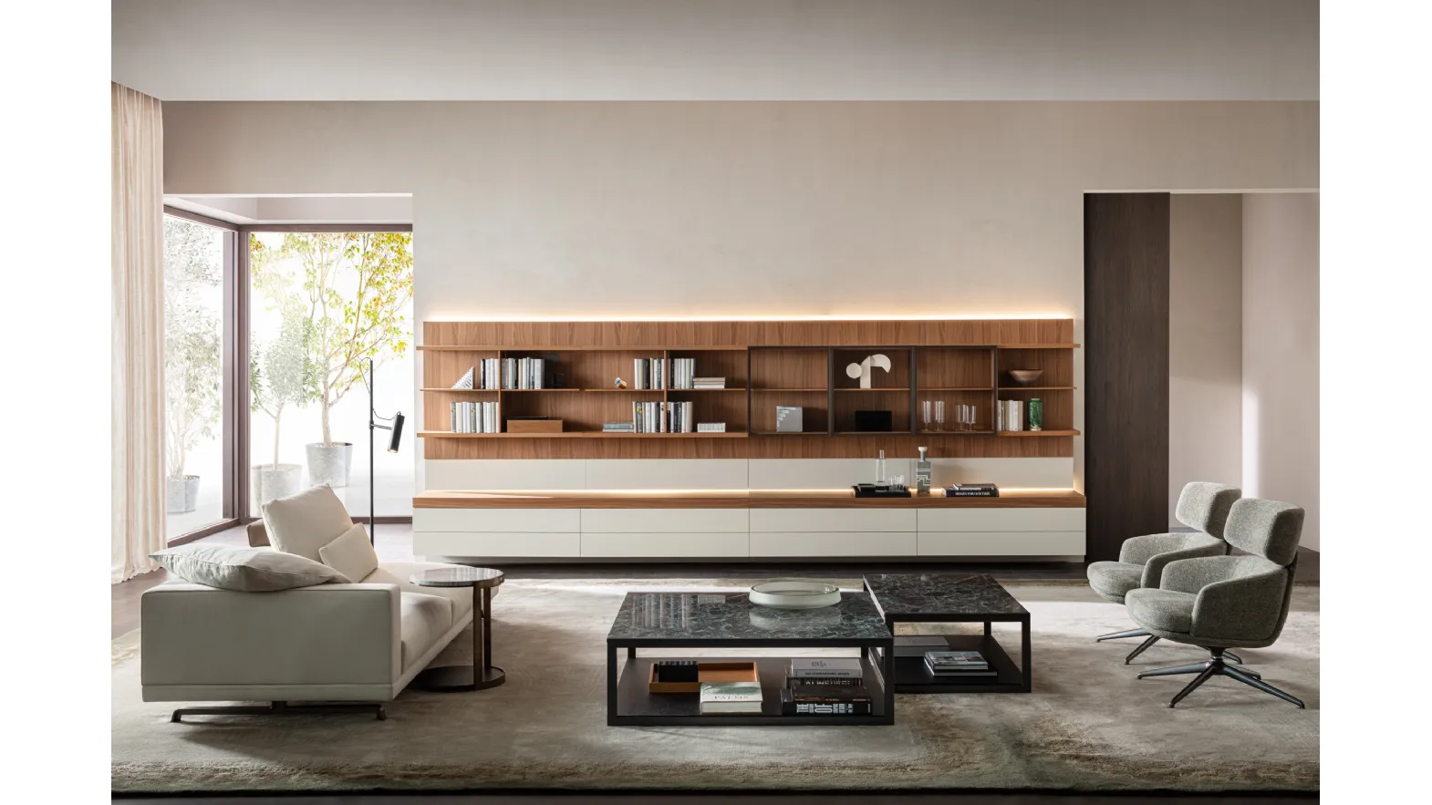 Libreria sospesa in legno e laccato opaco Grid 01 di Molteni & C