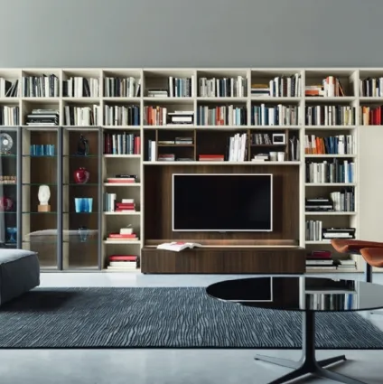 Libreria con vano porta TV Modo M6C63 in Rovere termotrattato e laccato opaco di Sangiacomo