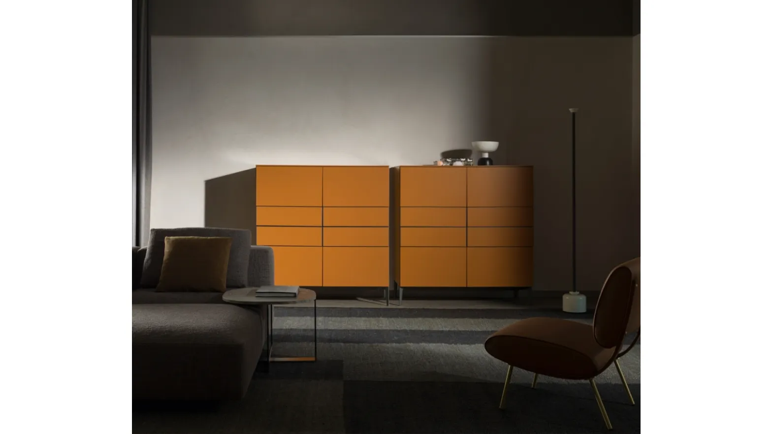 Madia alta 505 Up Sideboard 07 in laccato opaco di Molteni & C