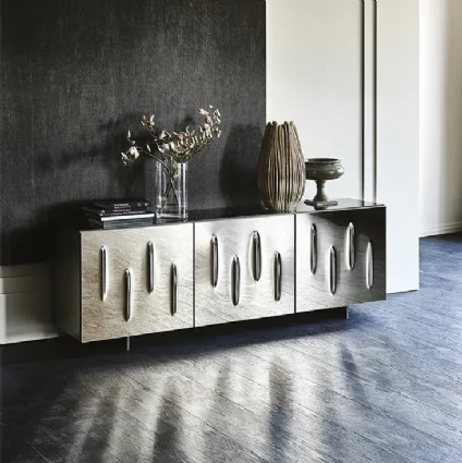 Madia in legno con ante bombate in cristallo specchiato bronzo Carnaby di Cattelan Italia
