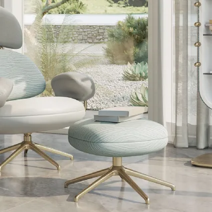 Poltrona di design in pelle Ensis di Natuzzi