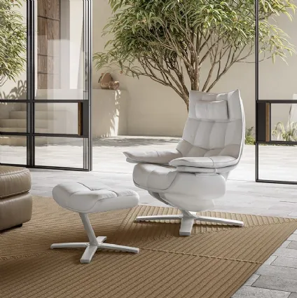 Poltrona relax in pelle Re Vive Quilted di Natuzzi