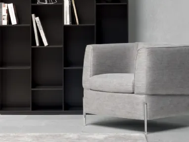 Poltrona lineare Anteprima di Natuzzi