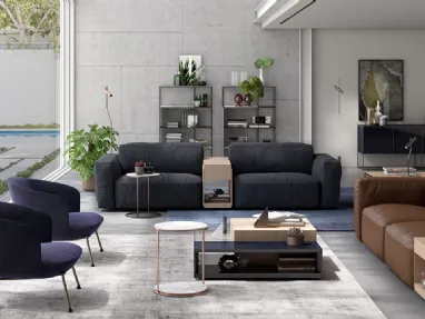 Salotto lineare Colosseo in tessuto o pelle di Natuzzi