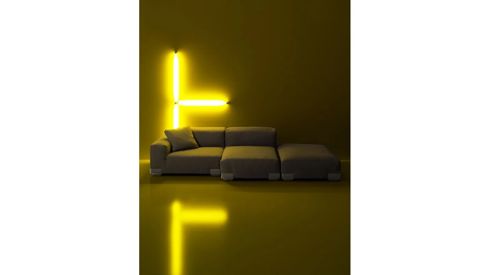 Divano Plastics Duo di Kartell