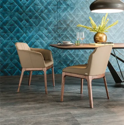 Sedia in pelle con struttura in legno Musa di Cattelan Italia