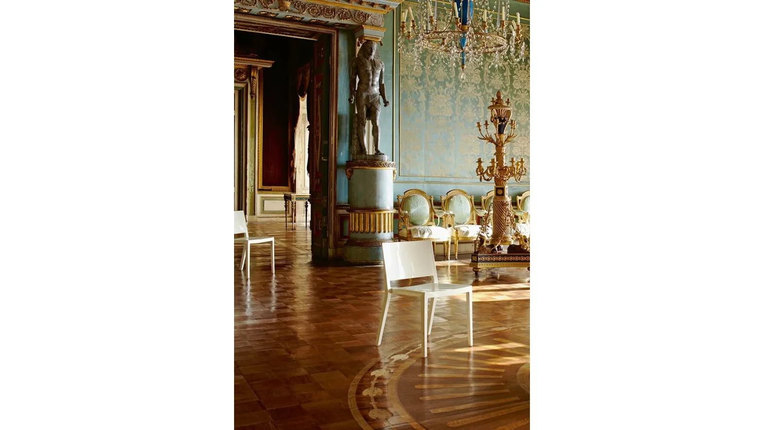 Sedia impilabile Lizz di Kartell