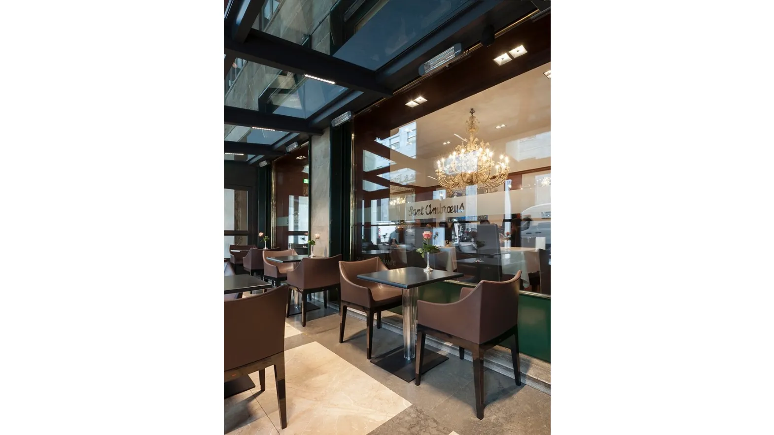 Sedia Madame in ecopelle di Kartell