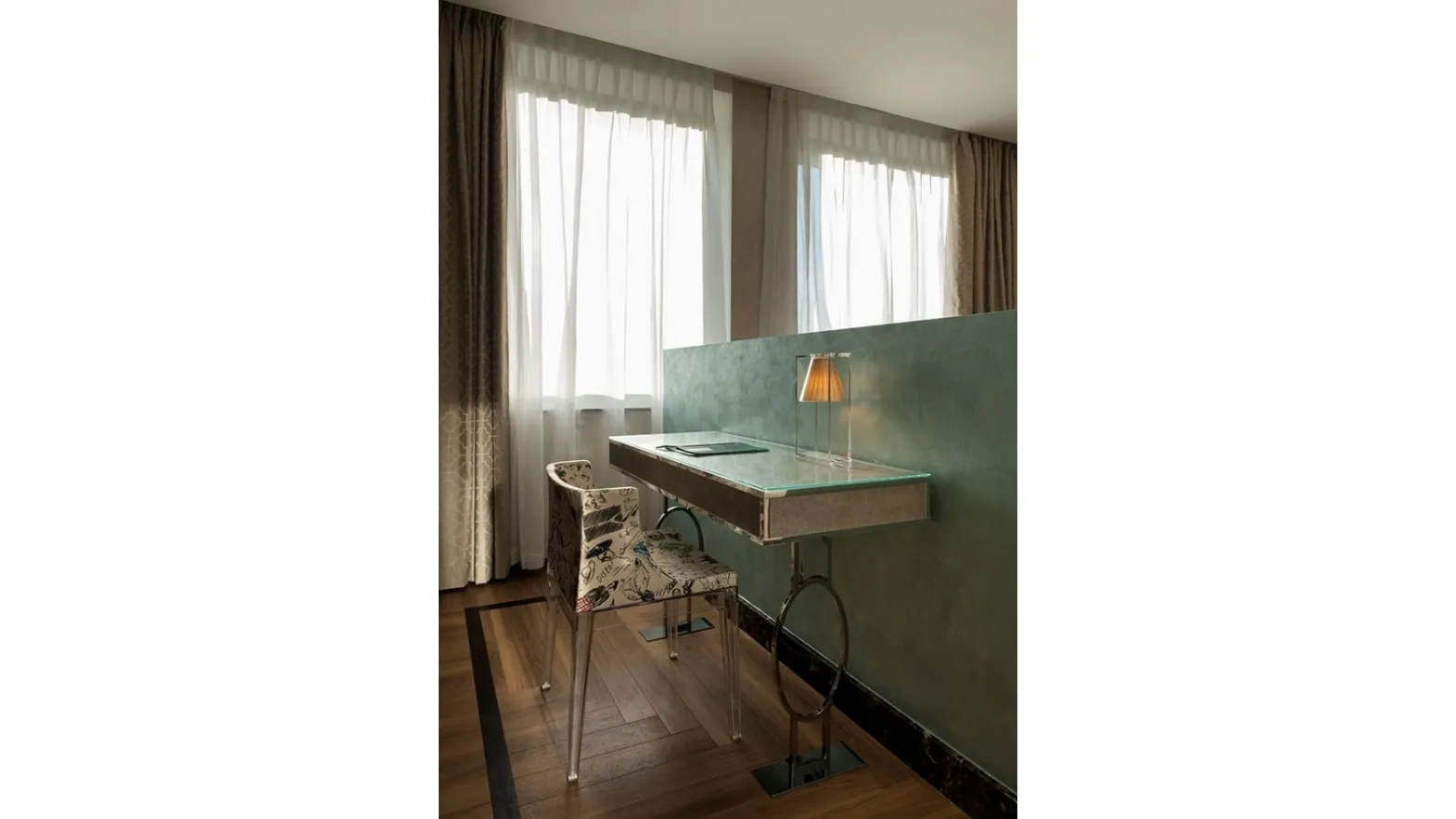 Sedia Mademoiselle A La Mode di Kartell