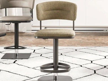 Sgabello Persy di Ozzio