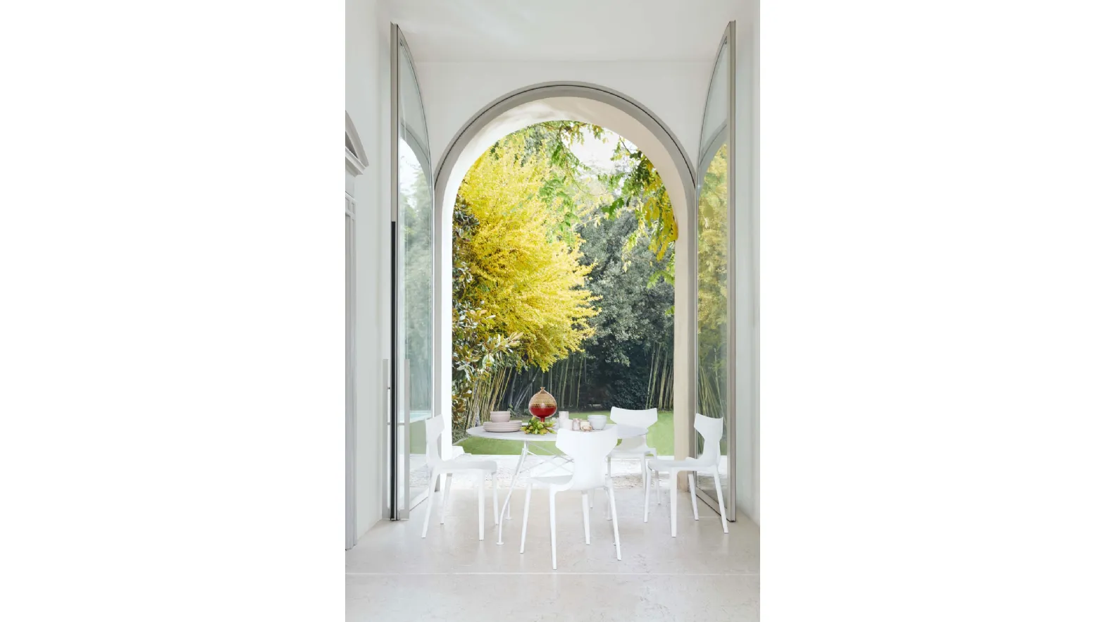 Sedia impilabile Re Chair di Kartell