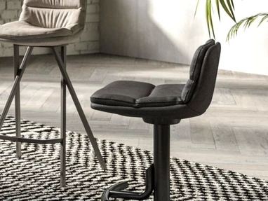 Sgabello Morfeo di Ozzio