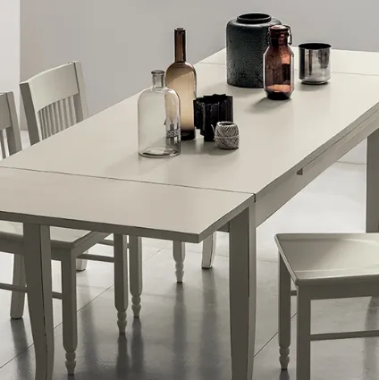 Tavolo allungabile in legno laccato Dover di Scavolini