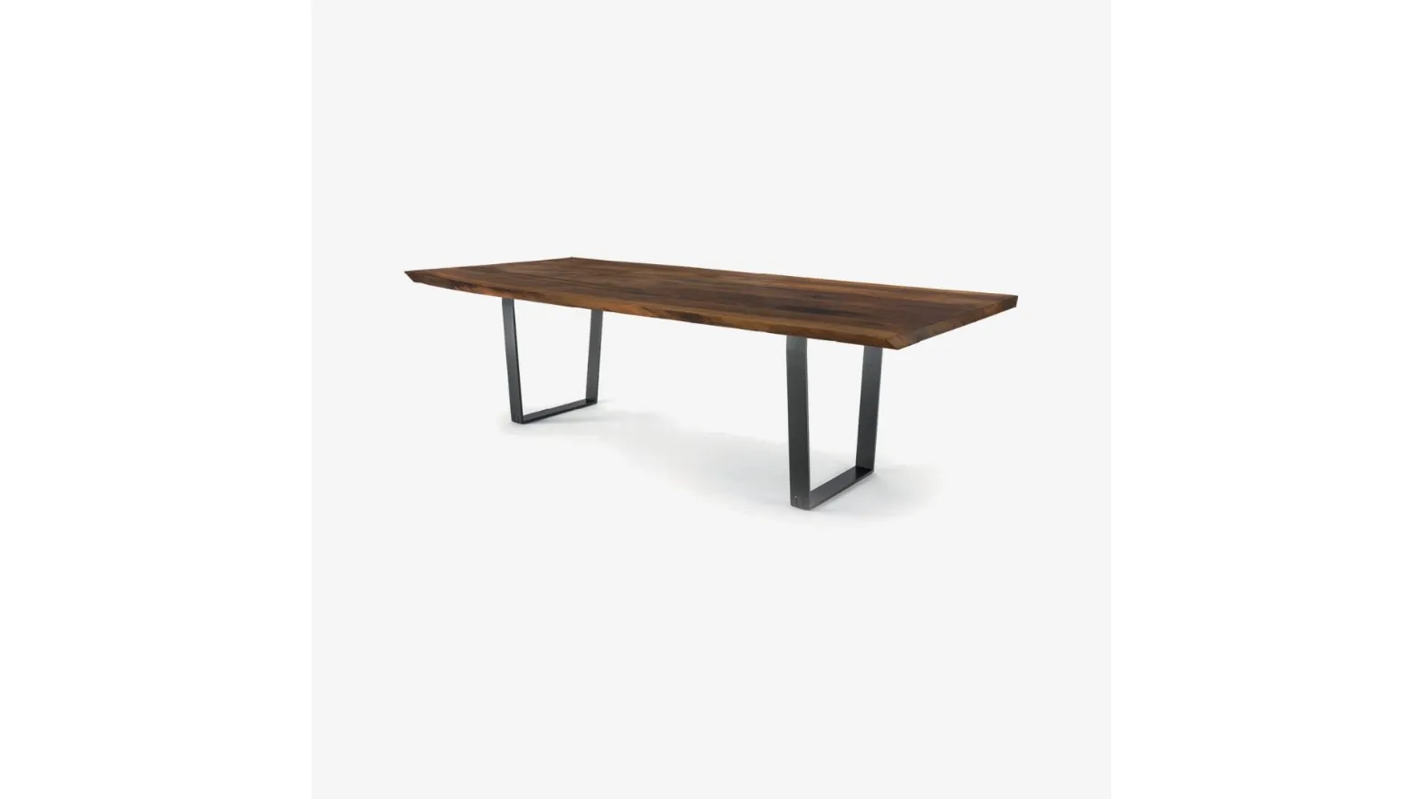 Tavolo DT Table Natural Sides in legno massello con base a slitta in ferro di Riva1920