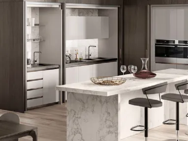 Cucina Moderna Boxi laccato lucido Grigio Chiaro di Scavolini