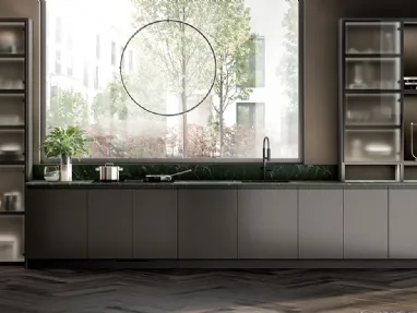 Cucina Moderna Motus in laccato effetto metallo Acciaio Scuro di Scavolini