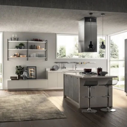 Cucina Moderna con isola Sax in decorativo Concrete Dark e in decorativo Nebbia di Scavolini